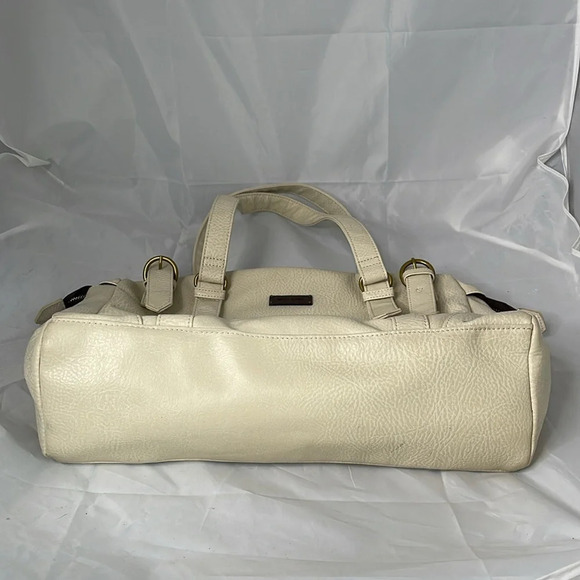 MATT & NAT Shoulder Bucket Bag Cream Phone Pocket Zip Vegan Grain Leather *As Is - Picture 5 of 15
